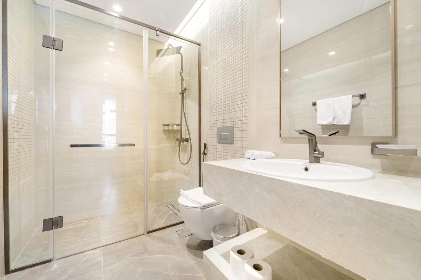 Luxury 1br W Burj Khalifa View In Business Bay Dubai